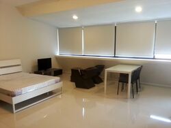 Lakepoint Condominium (D22), Condominium #557106941